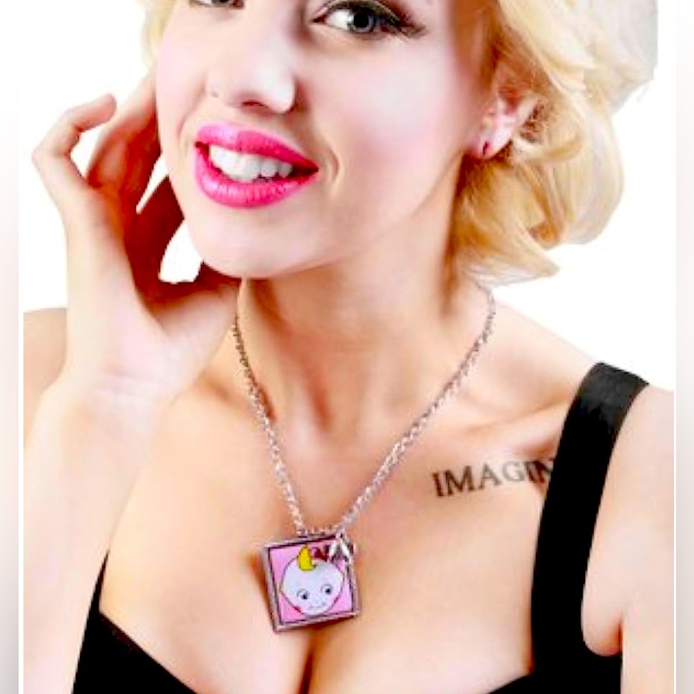 Sorpuss Cutie Kewpie Doll Necklace Rocksbilly Pinup